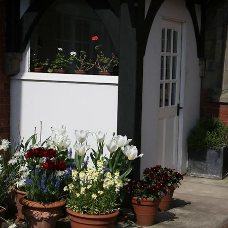 Cotton Farm Bed and Breakfast Chester Exterior foto